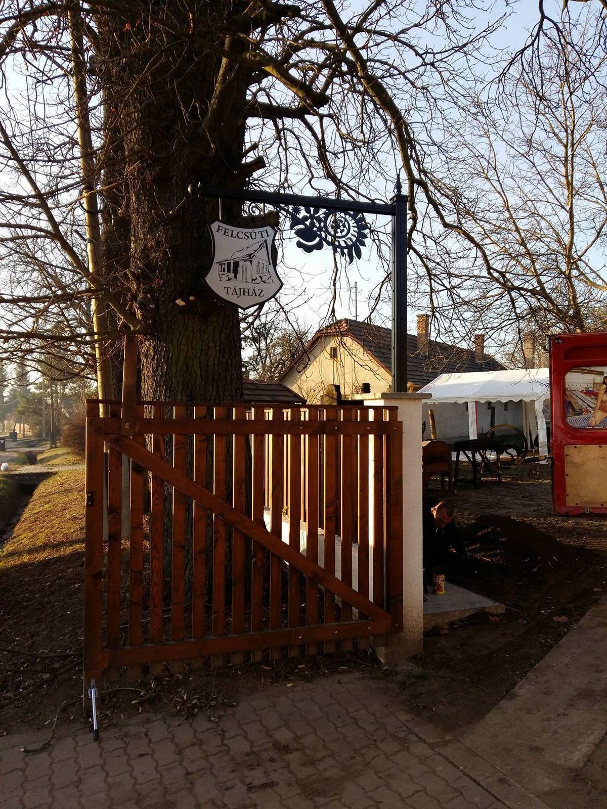 Egyedi lakatos és hegesztett fémmunka referencia 5